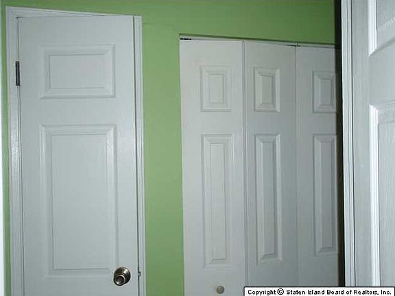 2nd image of 12 Bay Ter APT 1C