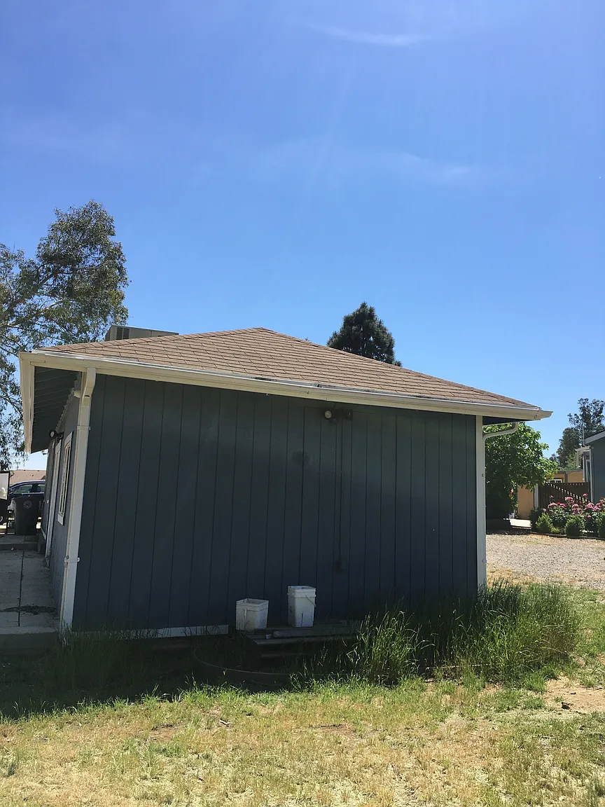 8930 Campbell Rd photo 1