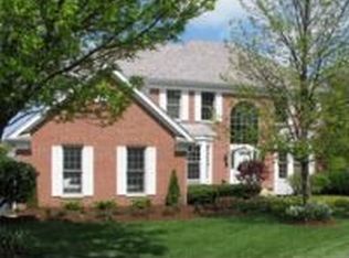 18010 W Pond Ridge Cir, Gurnee, IL 60031