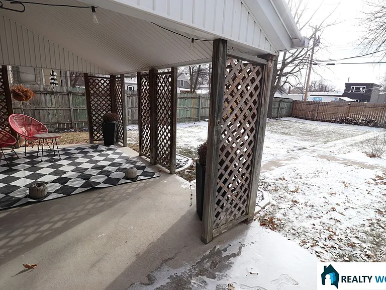 6433 Platte Ave — Photo 10