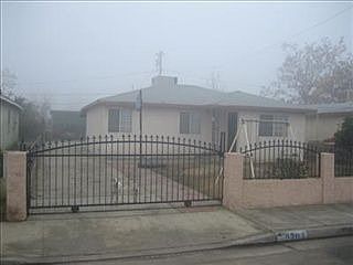 2nd image of 8201 Montal St