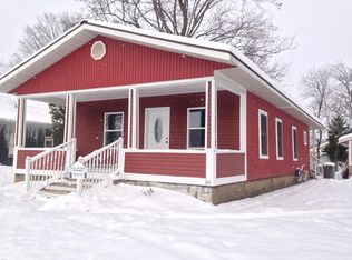 115 E 1st St, Fennville, MI 49408