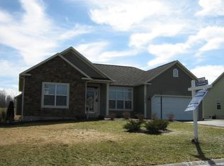 3280 Oak Brook Rd, Baldwinsville, NY