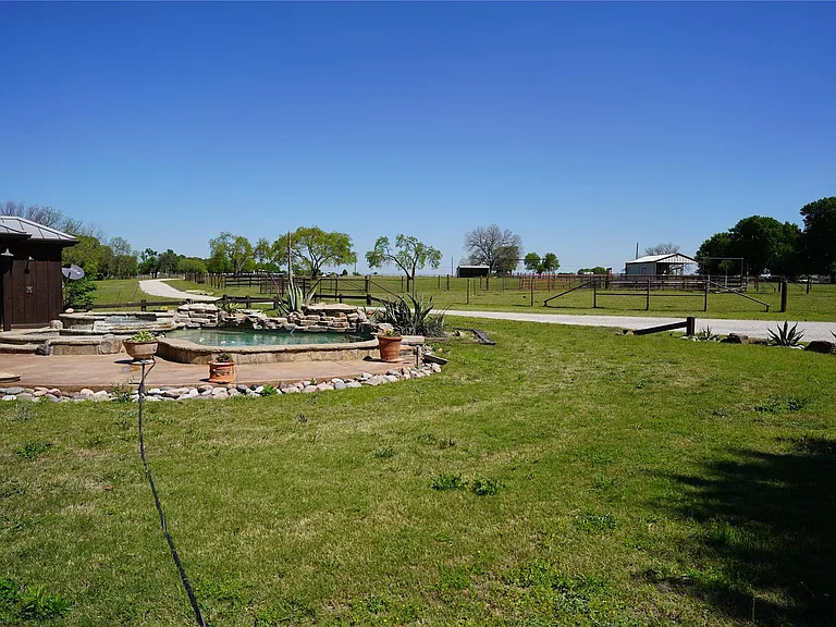 1382 E Blackjack Rd — Photo 18