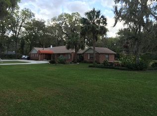 4701 Fairlea Dr, Valrico, FL 33596