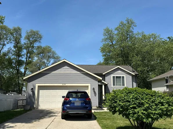 2155 Clarion Ave SW, Wyoming, MI 49519
