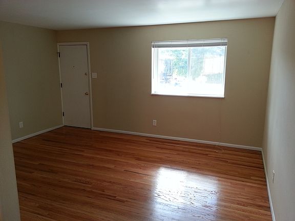 4th image of 7215 Southwest Ave APT 206