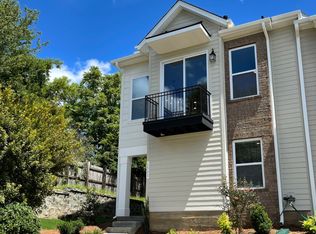 1503 Hidden Falls Rd, Charlotte, NC 28206