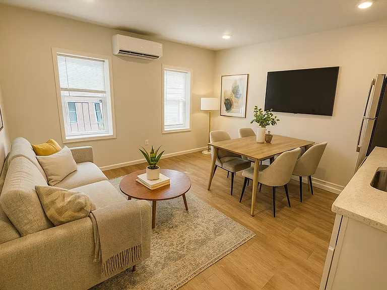 185 Broadway #1L — Photo 3