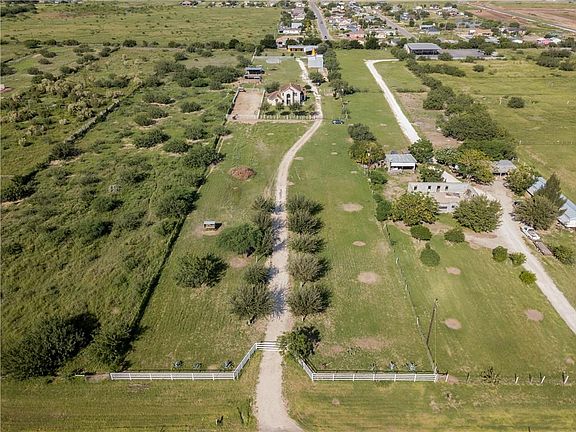 3rd image of 9407 Cibolo Dr