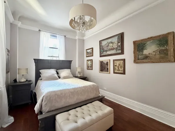 11 West 81st Street image 5 of 7