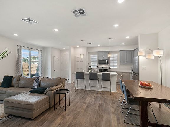 5th image of 27628 Sawtooth Ln