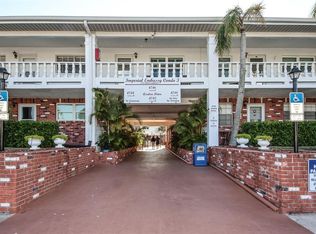 4746 Azalea Dr APT 109, New Port Richey, FL 34652