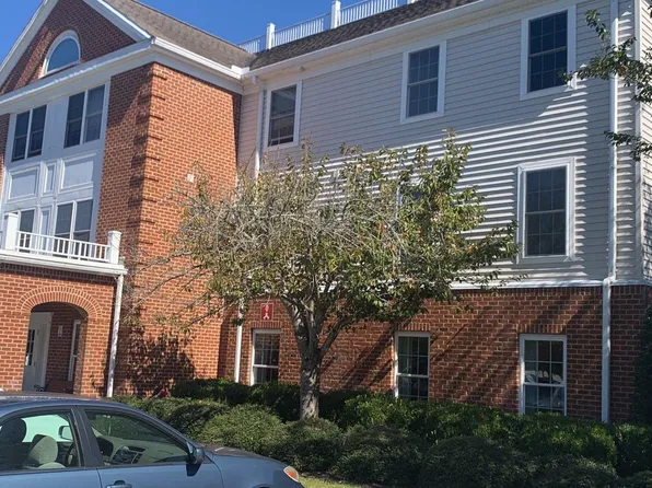 1105 S Schumaker Dr #B-303, Salisbury, MD 21804