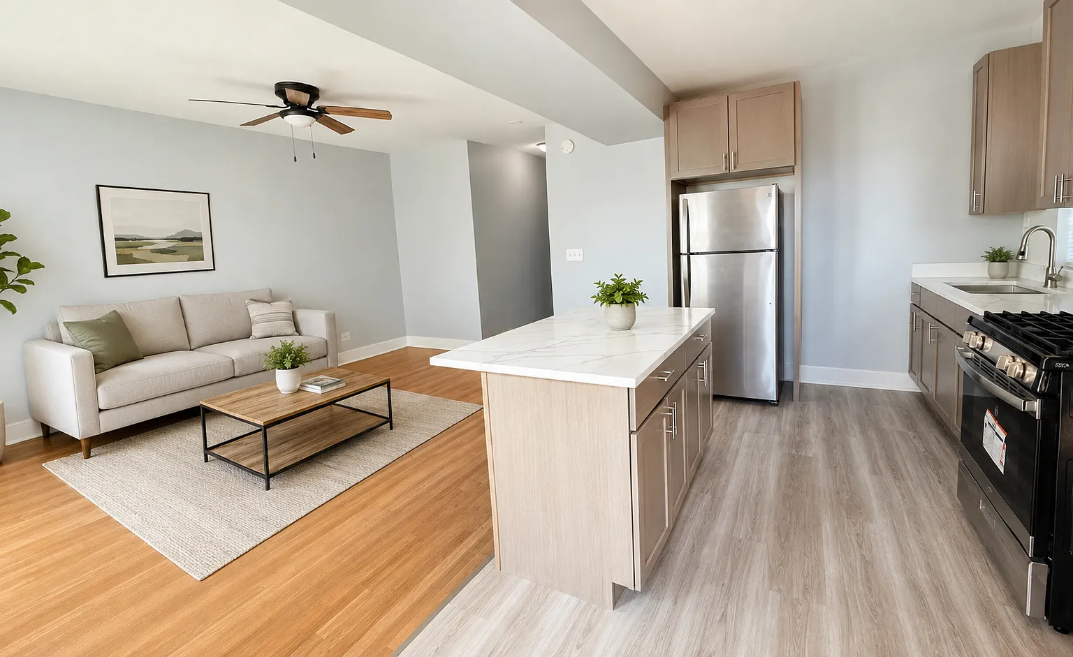 3 bed, $1,900 — Photo 1