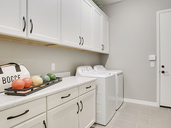 Laundry room with cabinet space