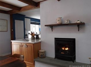 83 Dean Rd, East Lyme, CT 06333