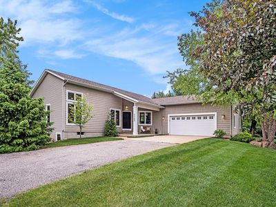 1727 Pointed Stone Trl, Lowell, MI, 49331