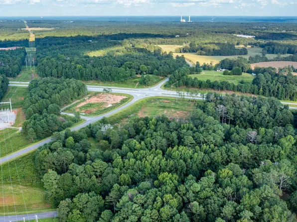 67 Glenloch Rd, Roopville, GA 30170