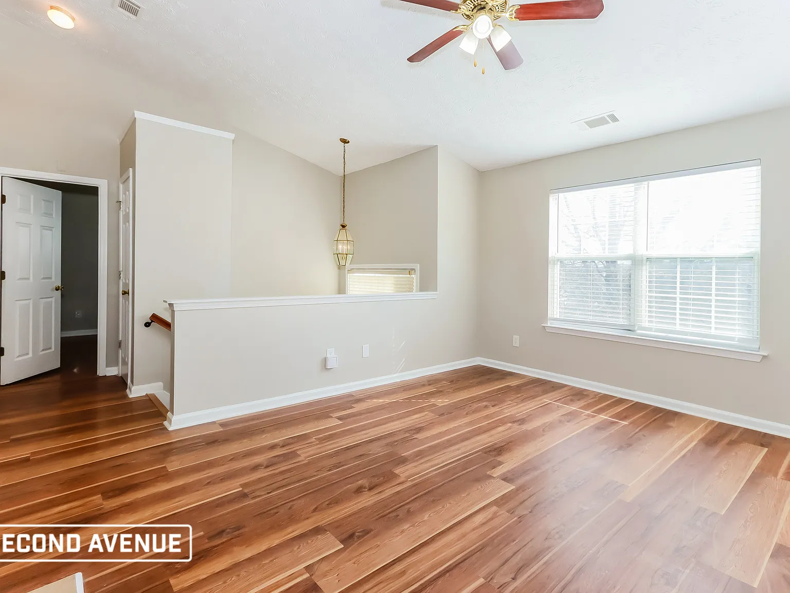 4 bed, 2.5 bath, 1575 sqft, $1,995 — Photo 4