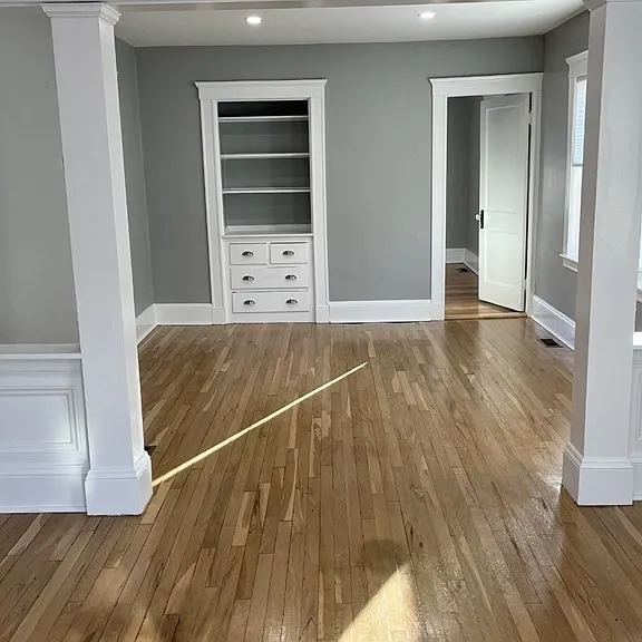 119 Safford St #1 — Photo 4