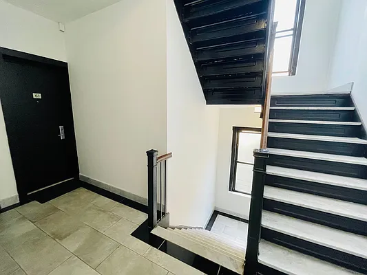 Rented by Mann Maurice A | media 2