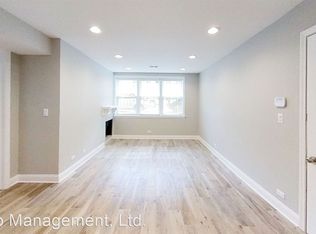 1342 W Eddy St, Chicago, IL 60657