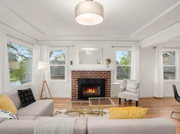 (undisclosed Address), Portland, OR 97211