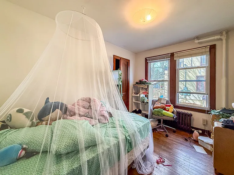 407 W Green St #2 — Photo 10