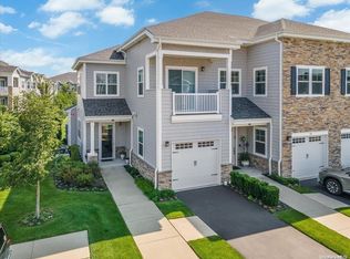 167 Summer Cir #167, East Northport, NY 11731