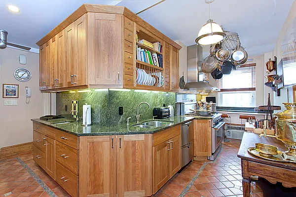 Sold by Brown Harris Stevens | media 23