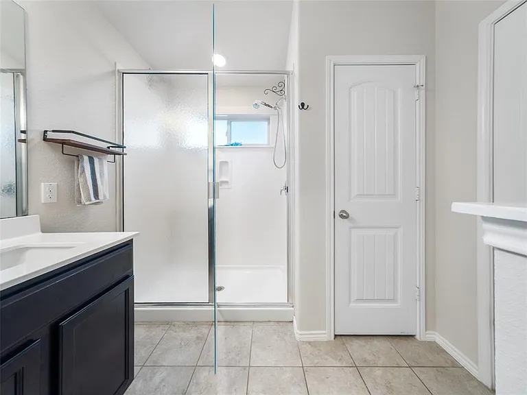 137 Hematite Ln — Photo 17