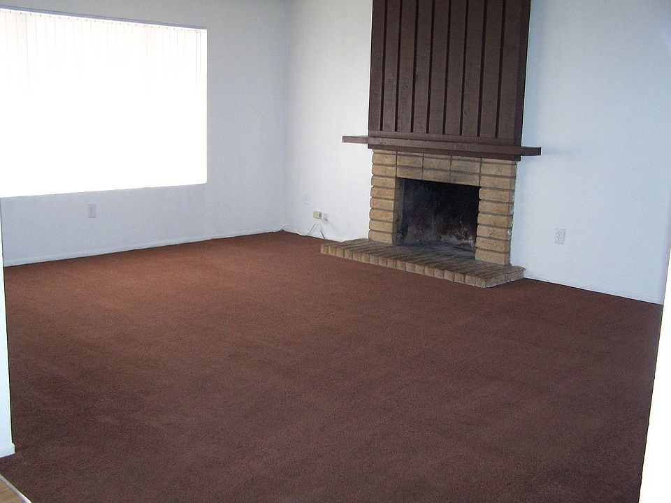 1st image of 4429 N 53rd Ln APT 1