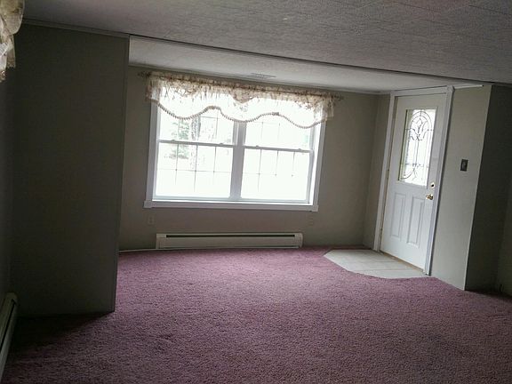 3rd image of 130 Woods Ave
