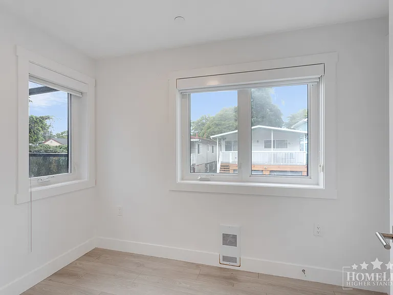 6627 Inverness St #6623 — Photo 16