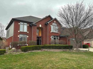 48283 Jester Dr, Macomb, MI 48044