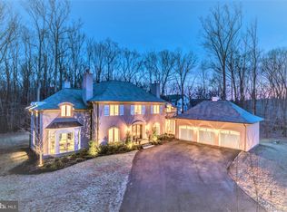 9165 Old Dominion Dr, Mc Lean, VA 22102