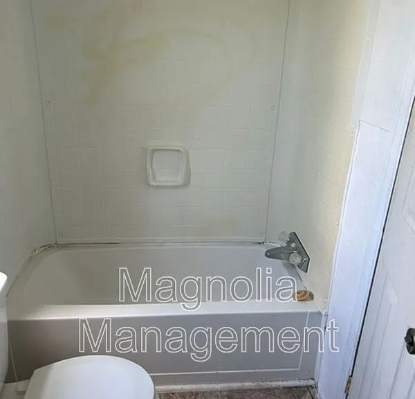 31 S Oliver Dr #10 — Photo 14