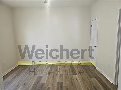 824 North 4th Street - D — Photo 4