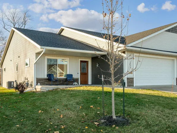 1230 Cody Pkwy, Platteville, WI 53818