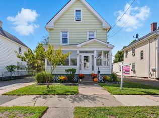 52 4th Ave, West Haven, CT 06516