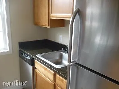 2 bed, 600 sqft, $1,650 — Photo 4