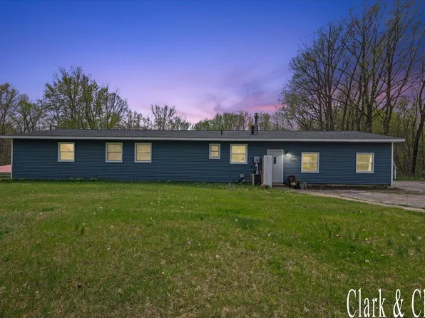 1201 Kay St, Otsego, MI 49078