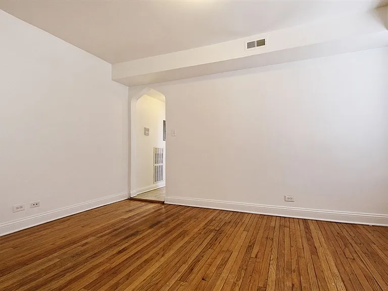 6104 S Campbell — Photo 22