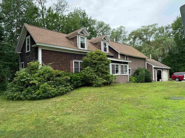 46 Weare Road, Henniker, NH 03042