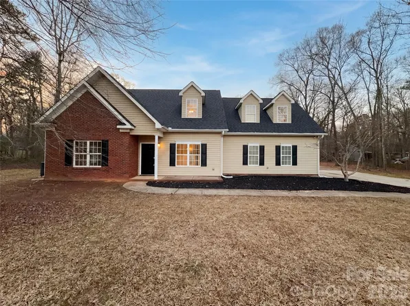 4408 Waxhaw Indian Trail Rd, Indian Trail, NC 28079