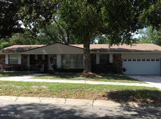 7812 Holiday Rd S, Jacksonville, FL 32216