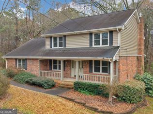 905 Sweet Briar Ln SE, Conyers, GA 30094