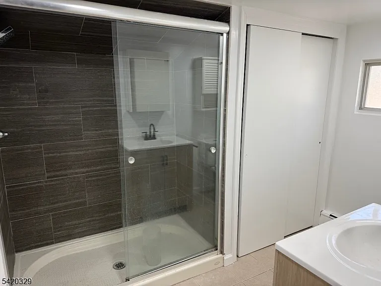 9 Mac Donald Rd W — Photo 7