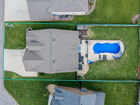 3rd image of 12512 Tangle Crest Ln